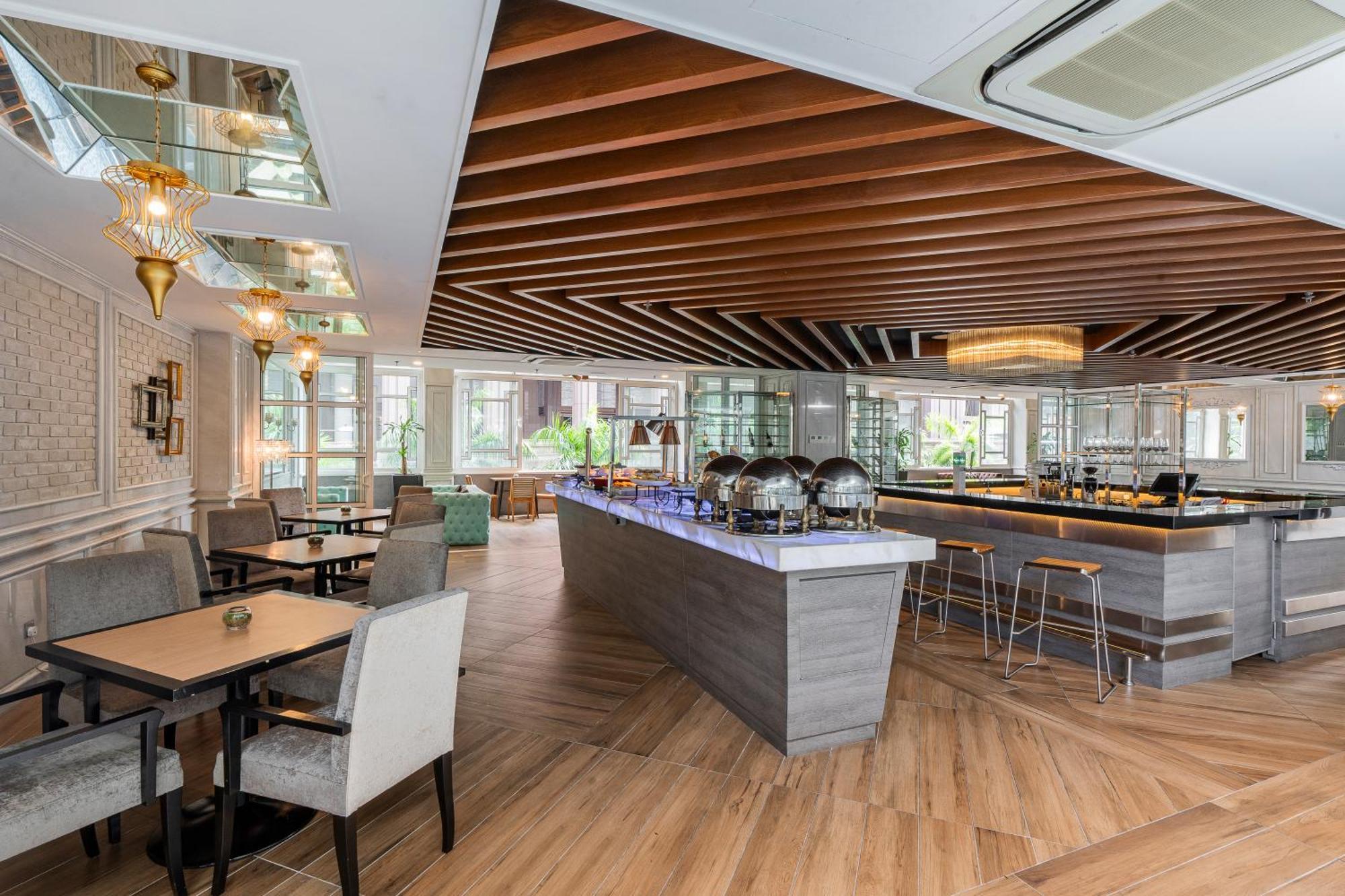 Melia Hotel 4*